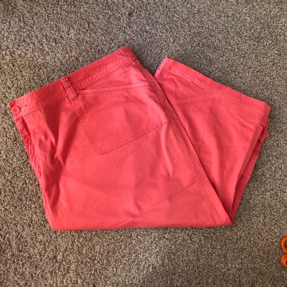 CJ Banks Peach Capri Pants